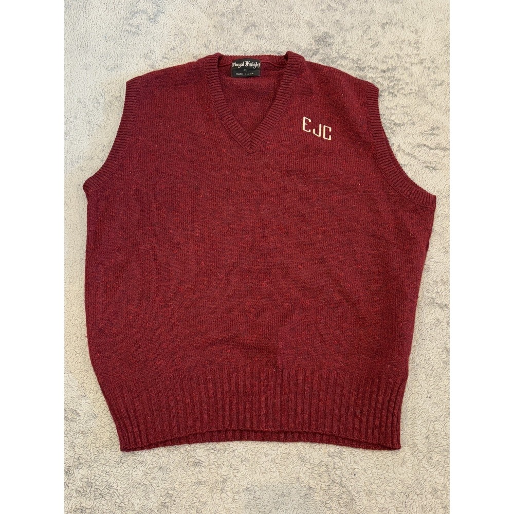 Vintage Royal Knight Vest Mens XL Wool Red V Neck Pullover Professor Prep Golf